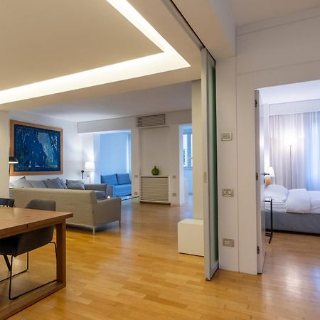 Attic With Terrace And Jacuzzi - Luxury Apartment Roma Exterior foto