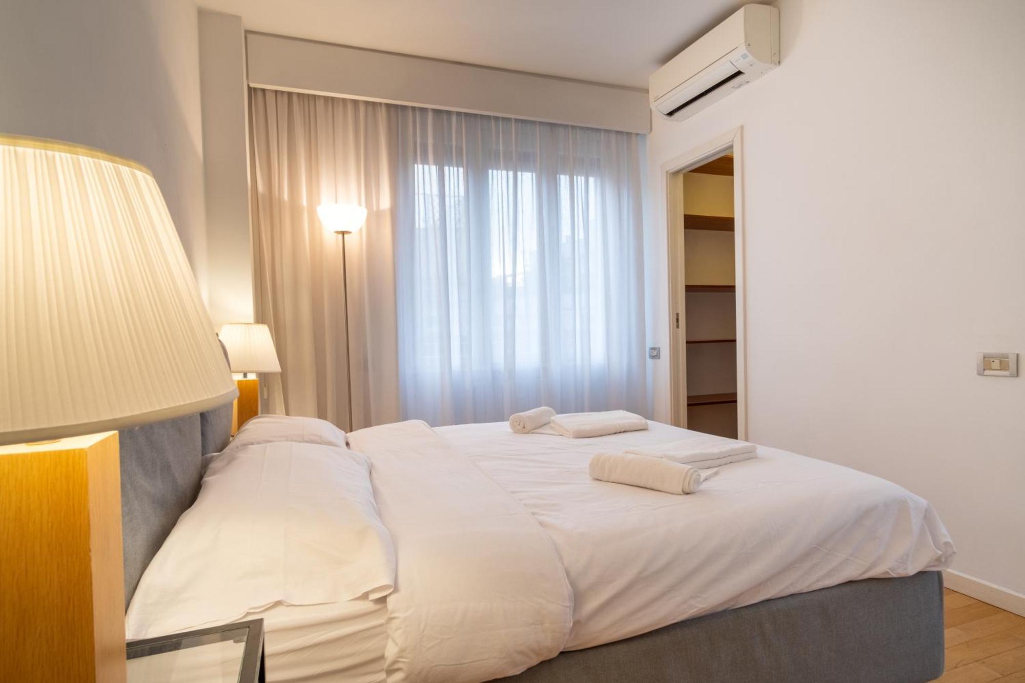 Attic With Terrace And Jacuzzi - Luxury Apartment Roma Exterior foto